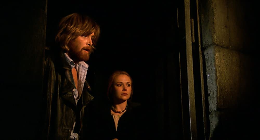 悪魔の墓場の画像