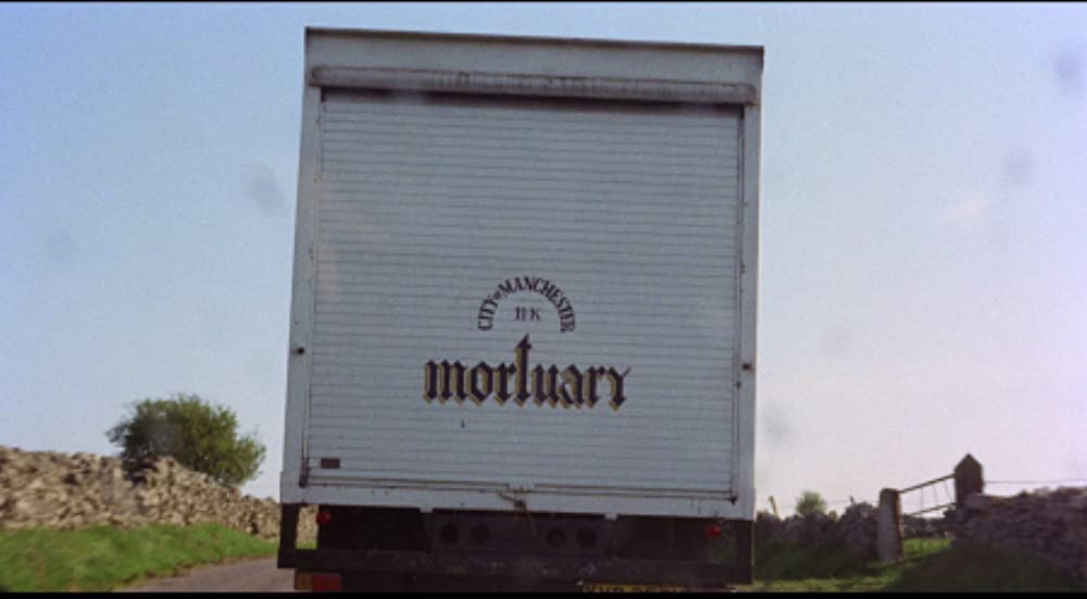 悪魔の墓場の画像