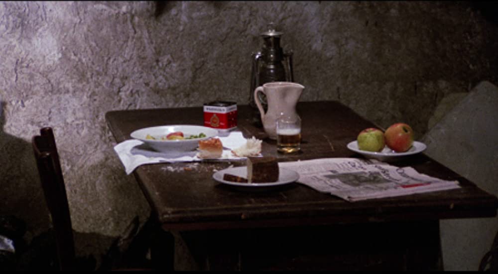 悪魔の墓場の画像