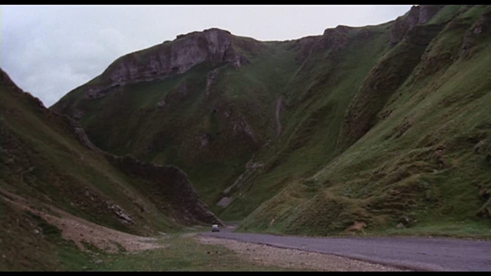 悪魔の墓場の画像