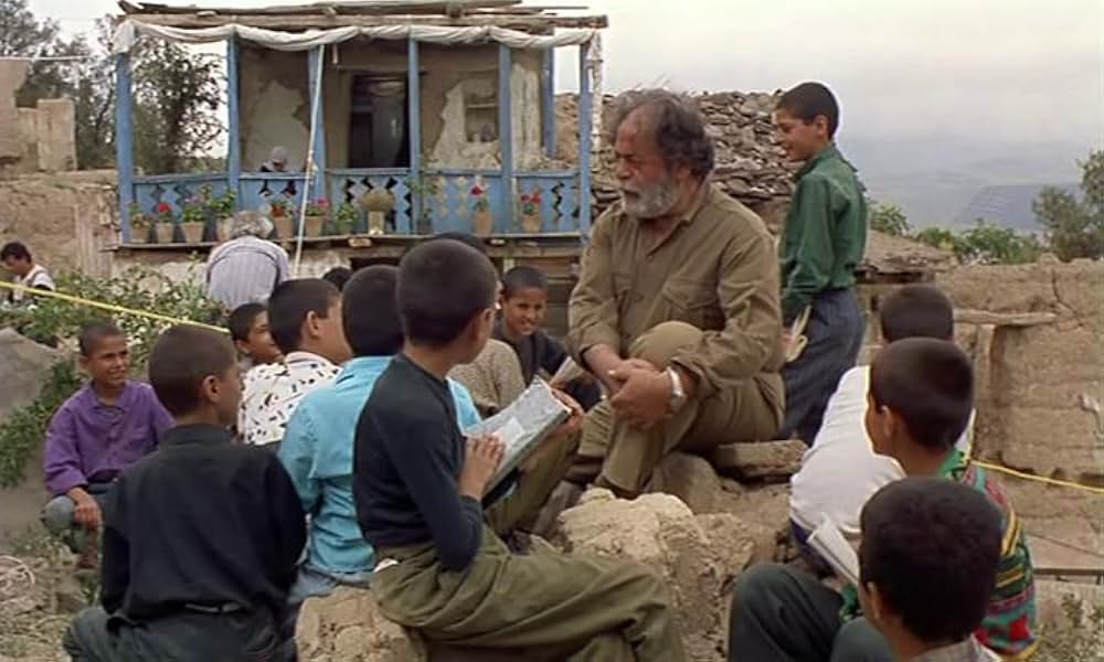 オリーブの林をぬけての画像