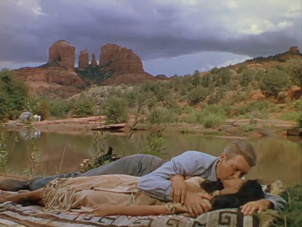 「折れた矢」ジェームズ・スチュワート & デブラ・パジェットの画像