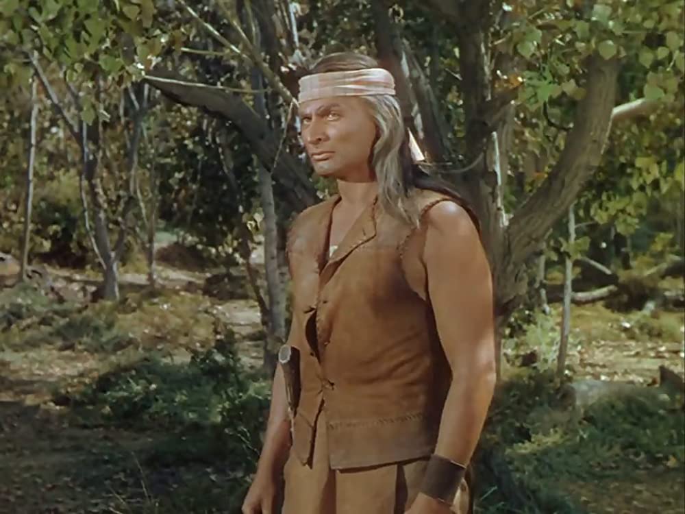 「折れた矢」ジェフ・チャンドラーの画像