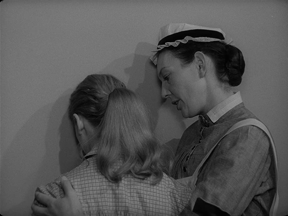 女はそれを待っているの画像