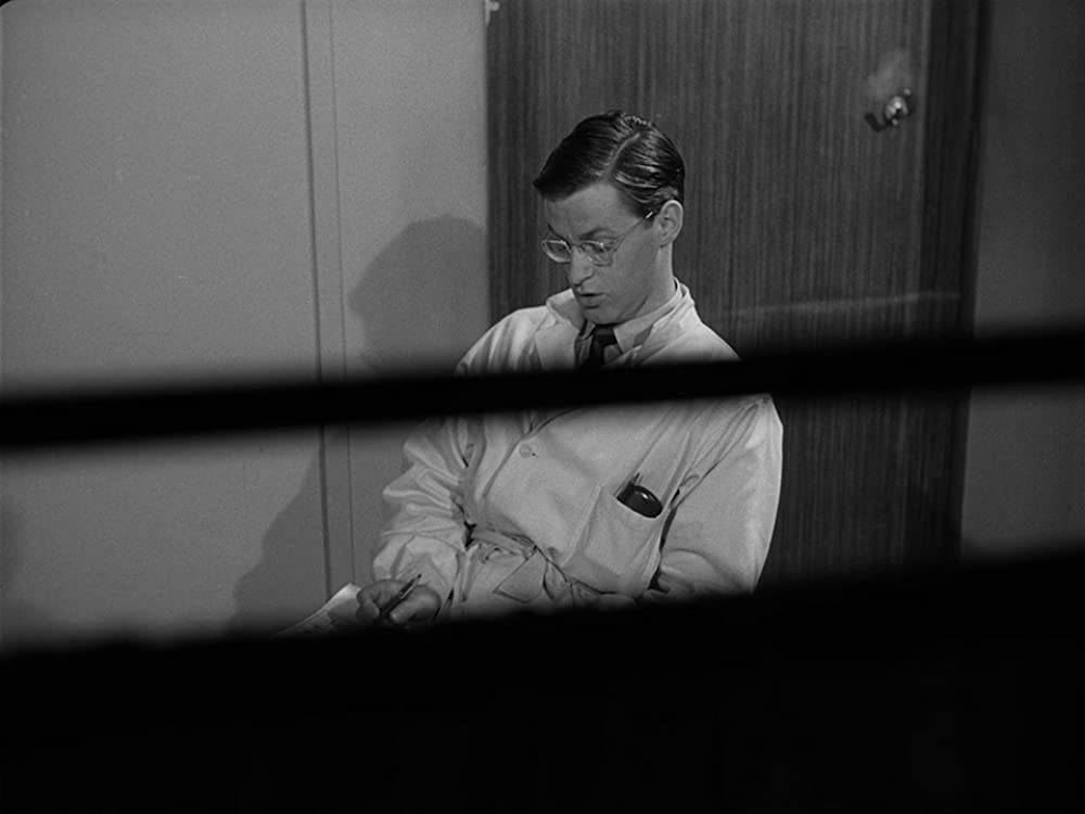 女はそれを待っているの画像