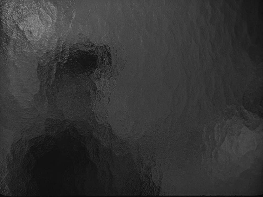 女はそれを待っているの画像