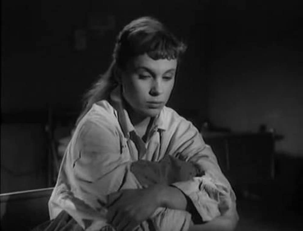 女はそれを待っているの画像