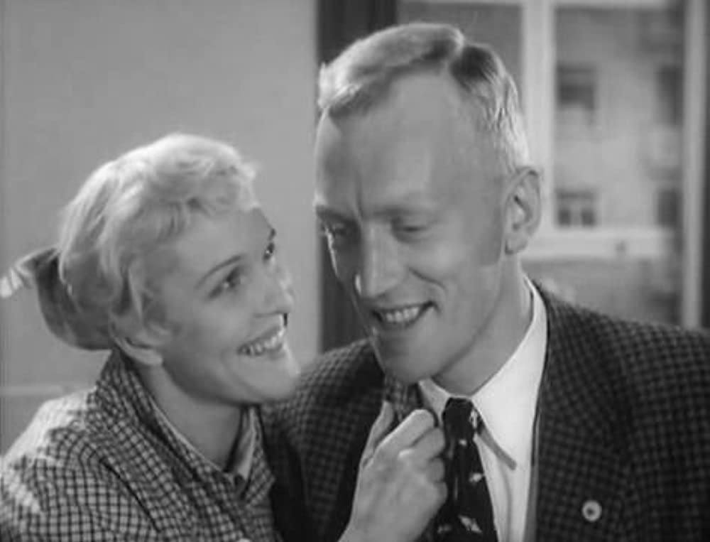 「女はそれを待っている」マックス・フォン・シドー & エバ・ダールベックの画像