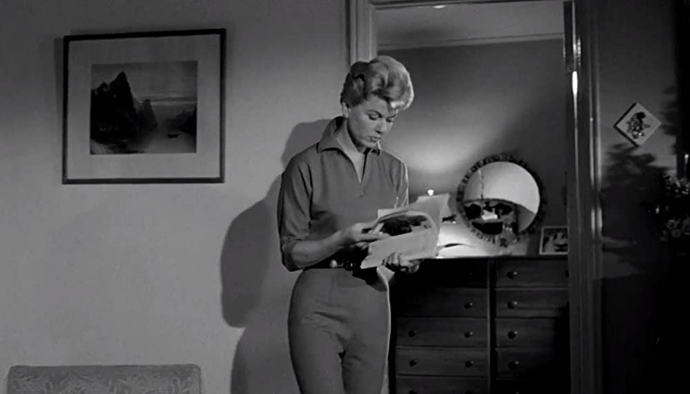 「影なき恐怖」ドリス・デイの画像