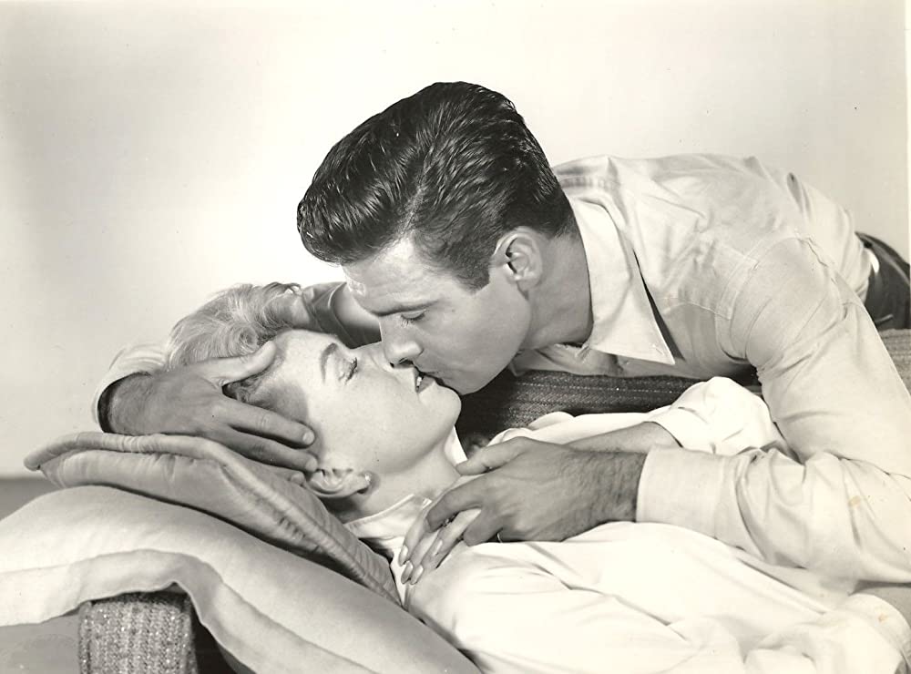 「影なき恐怖」ドリス・デイ & ルイ・ジュールダンの画像