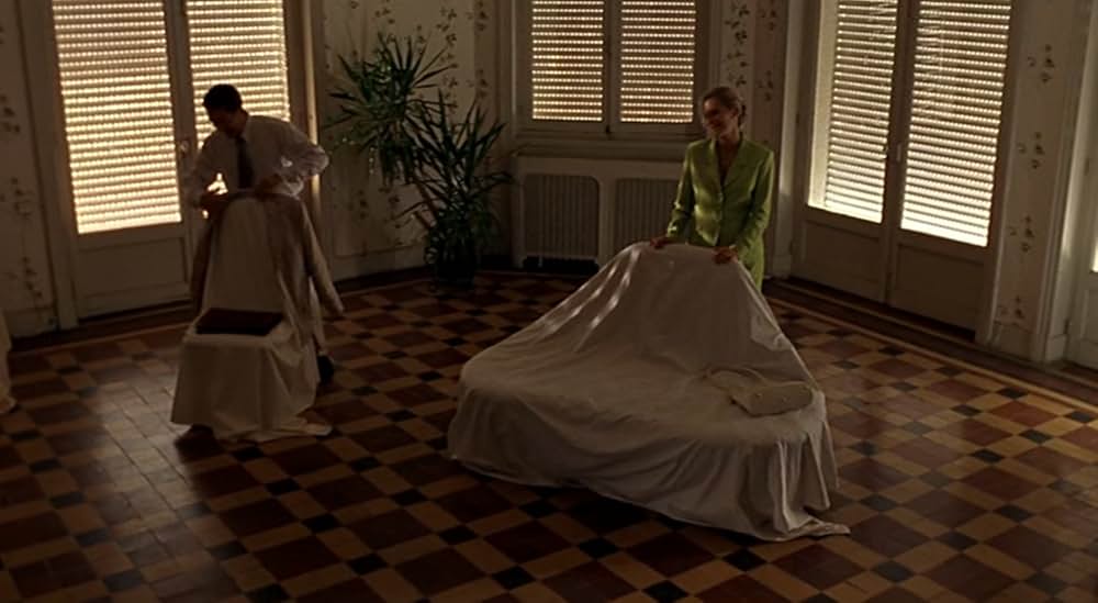 彼女の彼は、彼女の画像