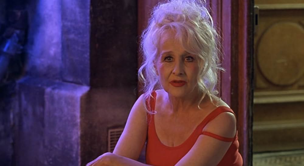 彼女の彼は、彼女の画像