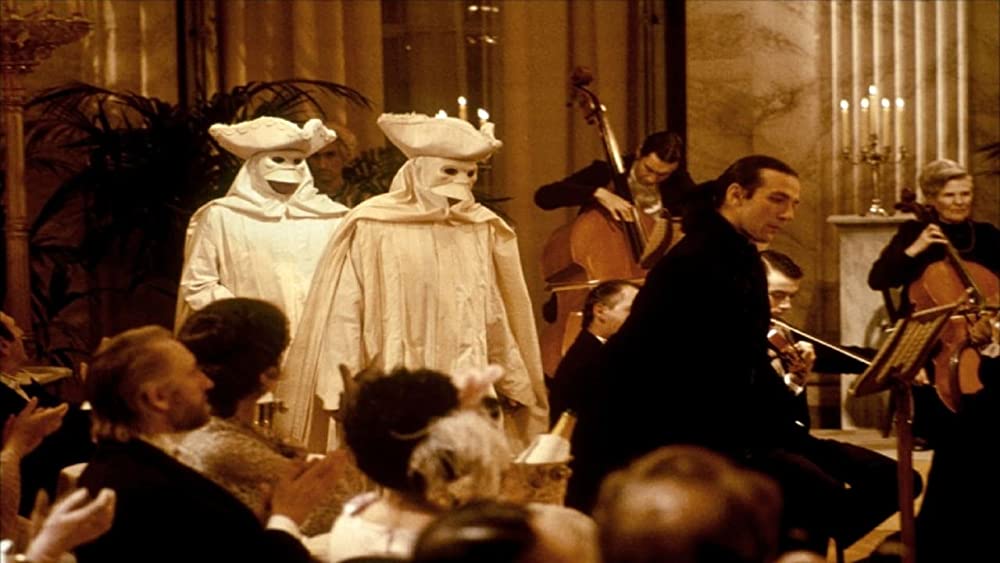 仮面の中のアリアの画像