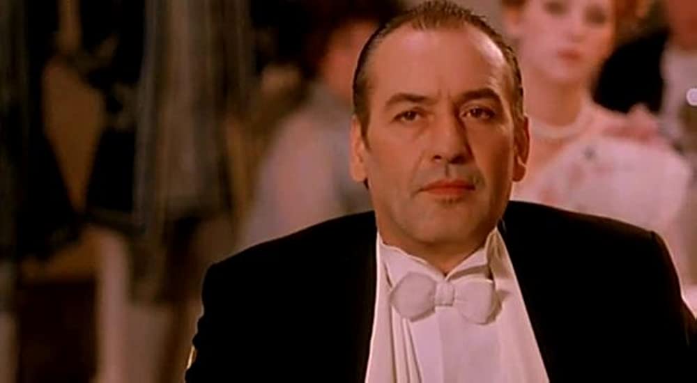 仮面の中のアリアの画像