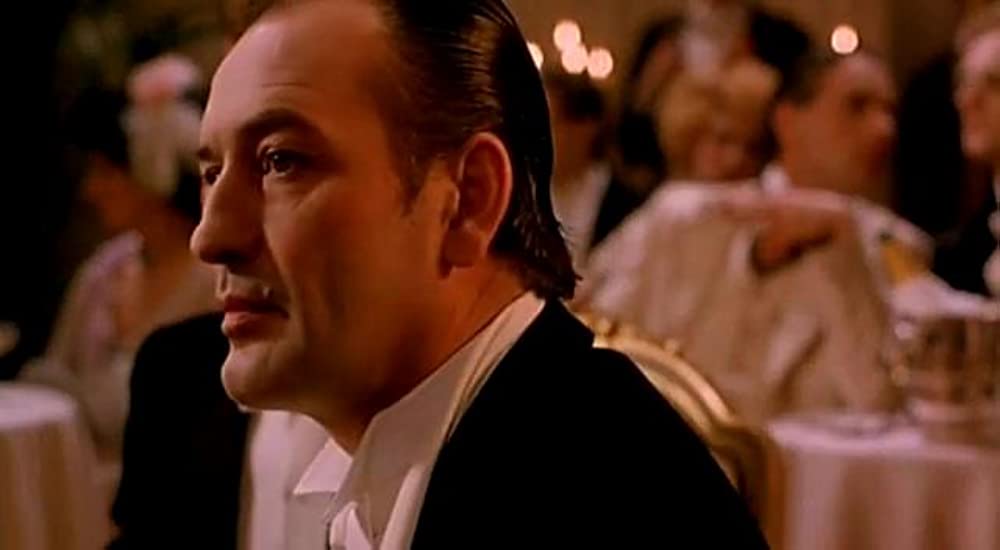 仮面の中のアリアの画像