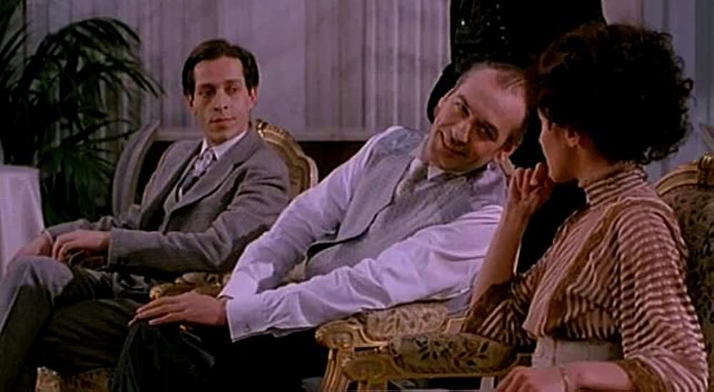 仮面の中のアリアの画像