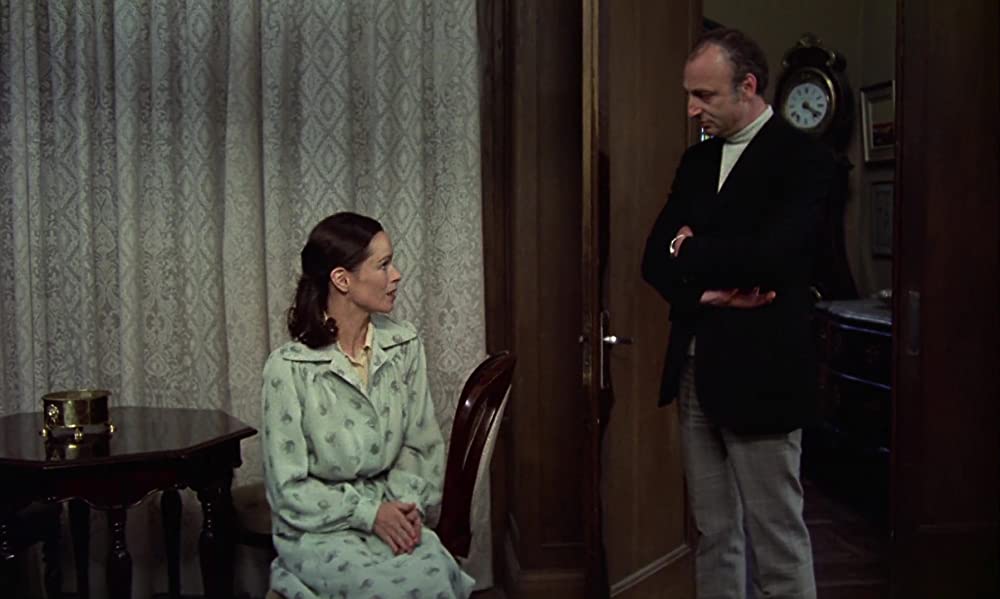 「カラスの飼育」ジェラルディン・チャップリン & Héctor Alterioの画像