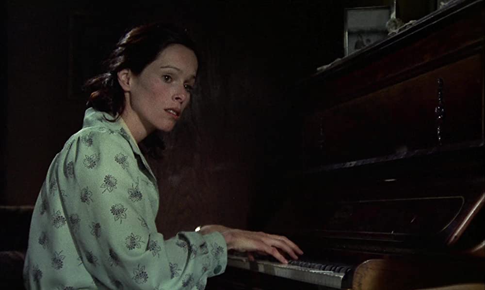 「カラスの飼育」ジェラルディン・チャップリンの画像