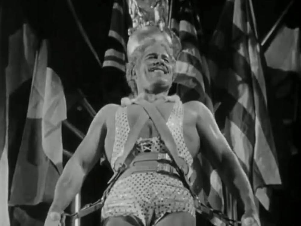 巨星ジーグフェルドの画像