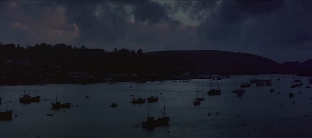 午後の曳航の画像