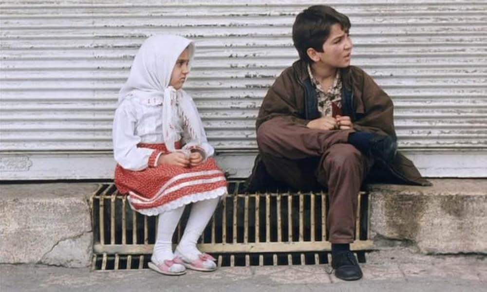 白い風船の画像