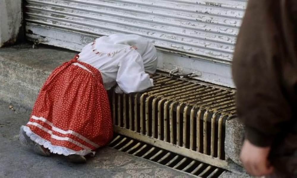 白い風船の画像