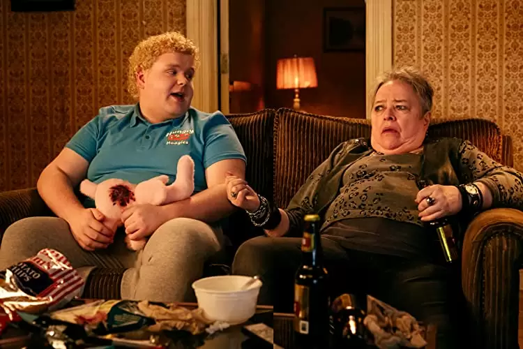 「バッドサンタ2（原題）」キャシー・ベイツ & Brett Kellyの画像