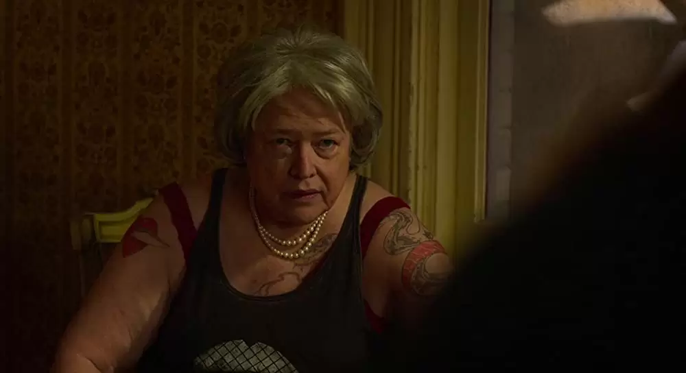 「バッドサンタ2（原題）」キャシー・ベイツの画像