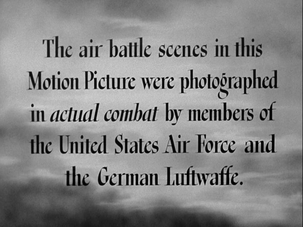 頭上の敵機の画像