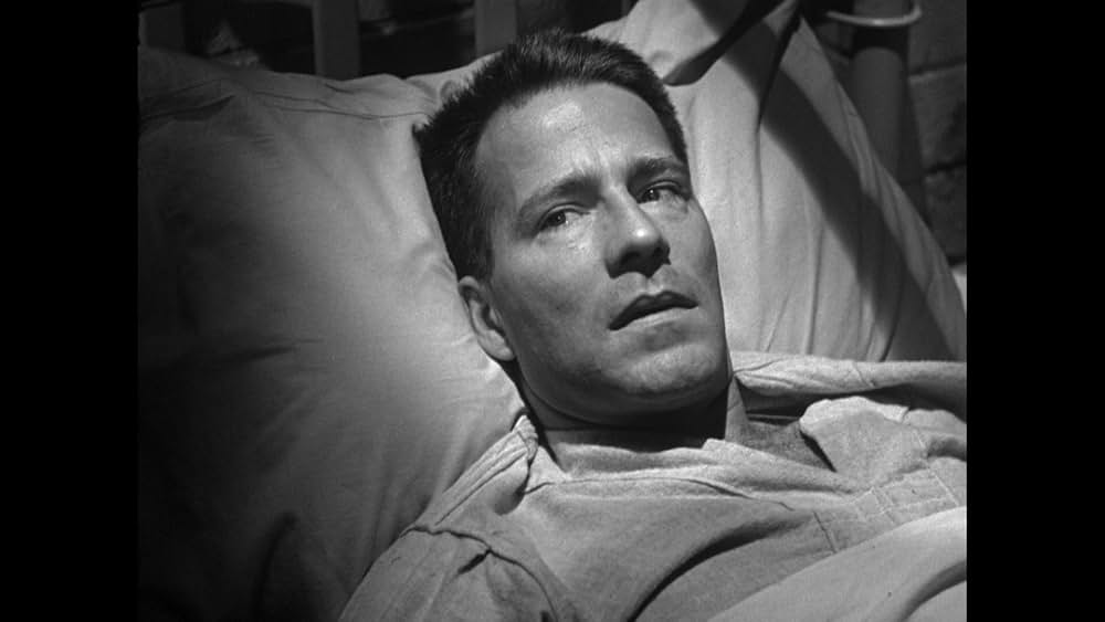 頭上の敵機の画像