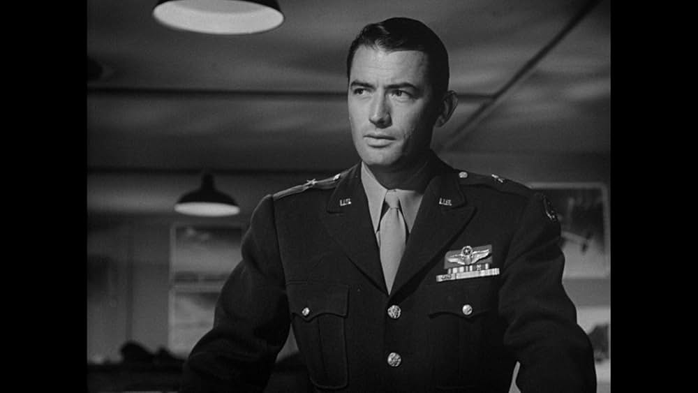 頭上の敵機の画像