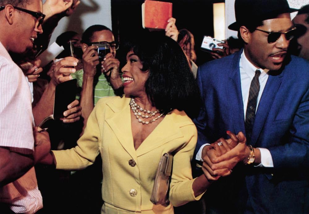 TINA ティナの画像