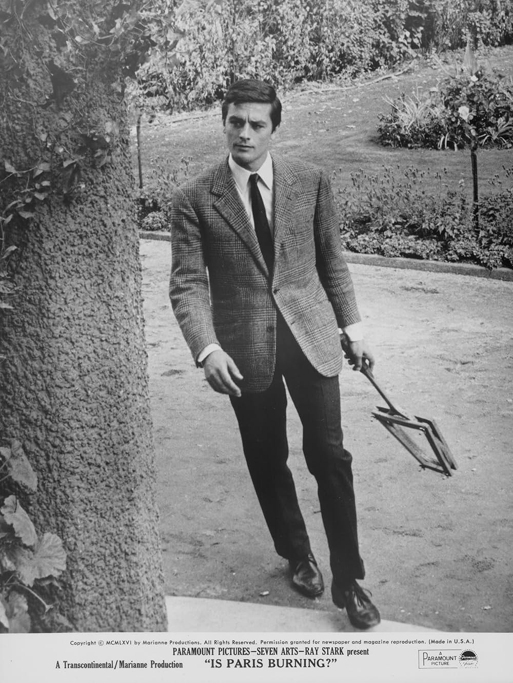 パリは燃えているかの画像