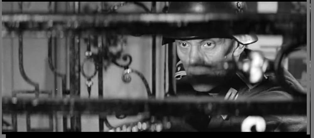 パリは燃えているかの画像