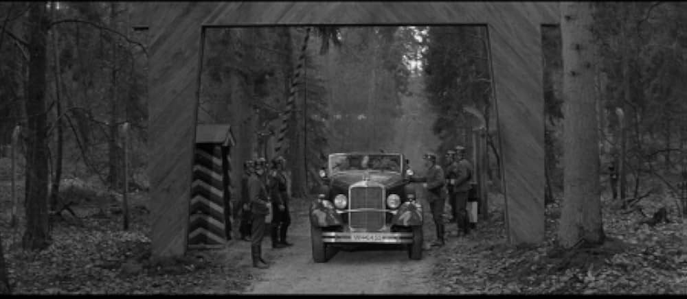 パリは燃えているかの画像