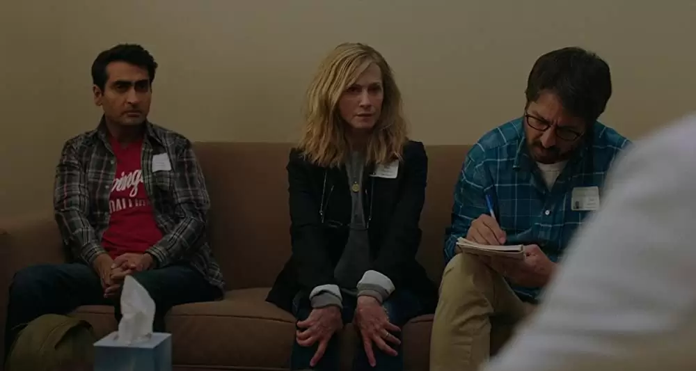 「ビッグ・シック ぼくたちの大いなる目ざめ」ホリー・ハンター & レイ・ロマノ & クメイル・ナンジアニの画像