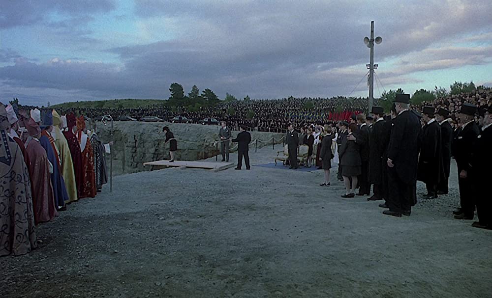 散歩する惑星の画像