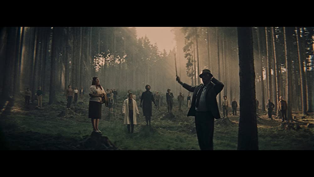 猫に裁かれる人たちの画像