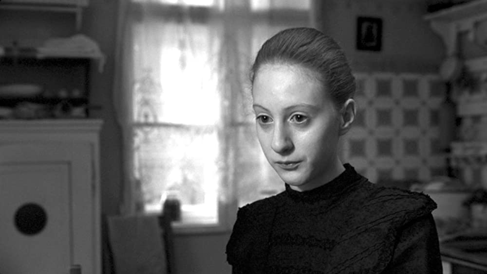 白いリボンの画像