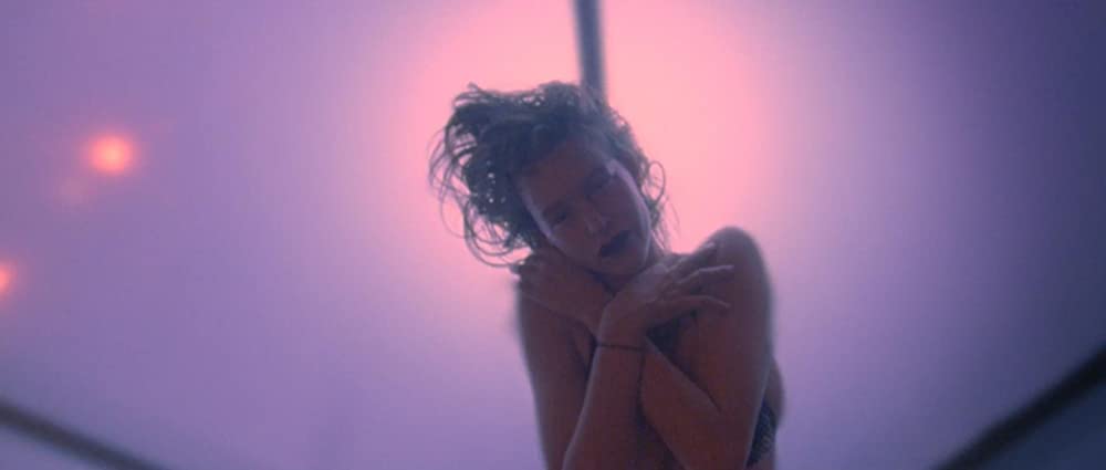 「エンター・ザ・ボイド」パス・デ・ラ・ウエルタの画像