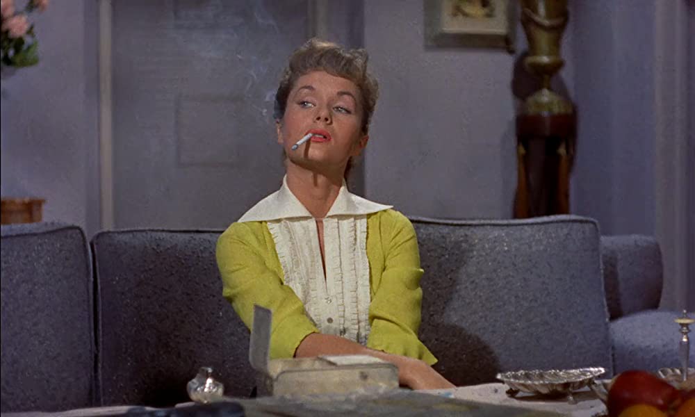 奥様は芳紀十七才の画像