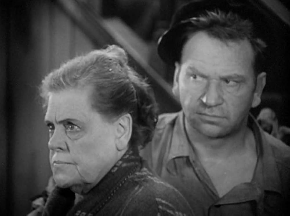 惨劇の波止場の画像