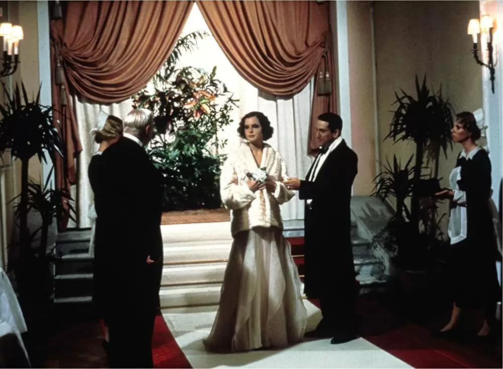 「ワンス・アポン・ア・タイム・イン・アメリカ」ロバート・デ・ニーロ & エリザベス・マクガバンの画像