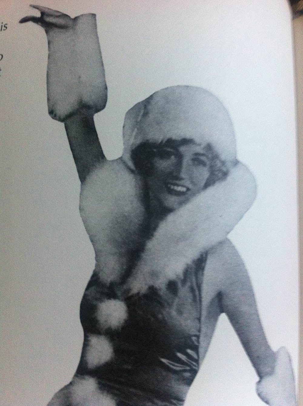 ハリウッド・レヴィユーの画像