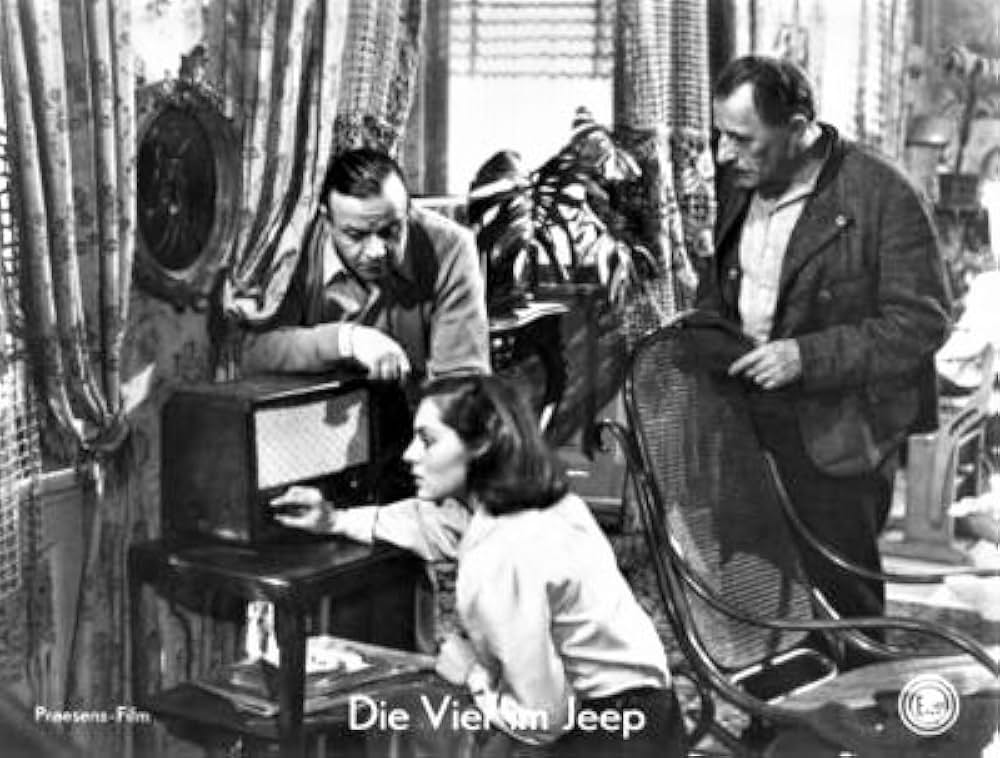 ジープの四人の画像