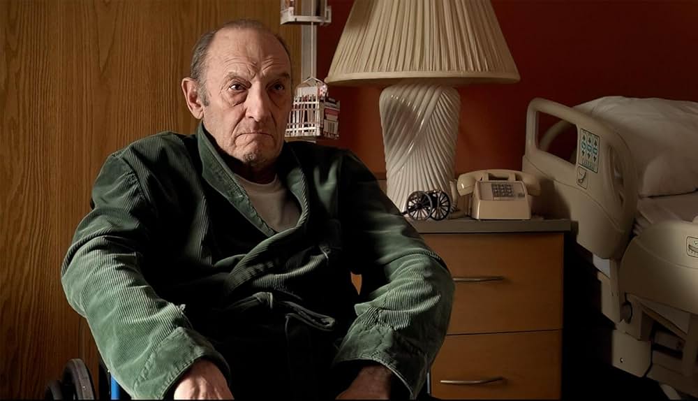 白い闇の女の画像