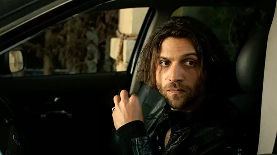 「ライト／オフ」Alexander DiPersiaの画像