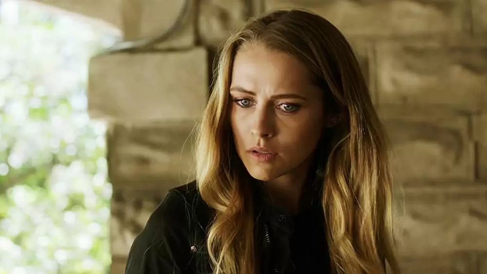 「ライト／オフ」テリーサ・パーマーの画像