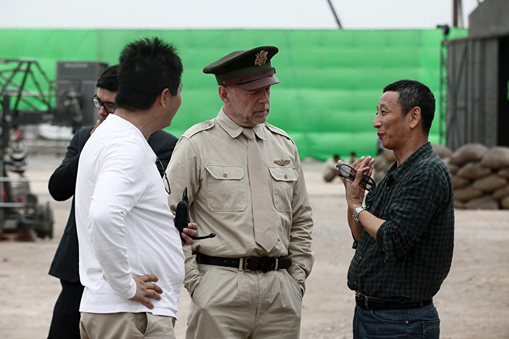 「エア・ストライク」ブルース・ウィリスの画像