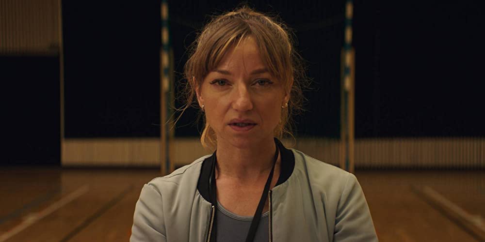 女教師アニタ ただれた情事の画像